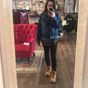 Meet your Posher, Mina